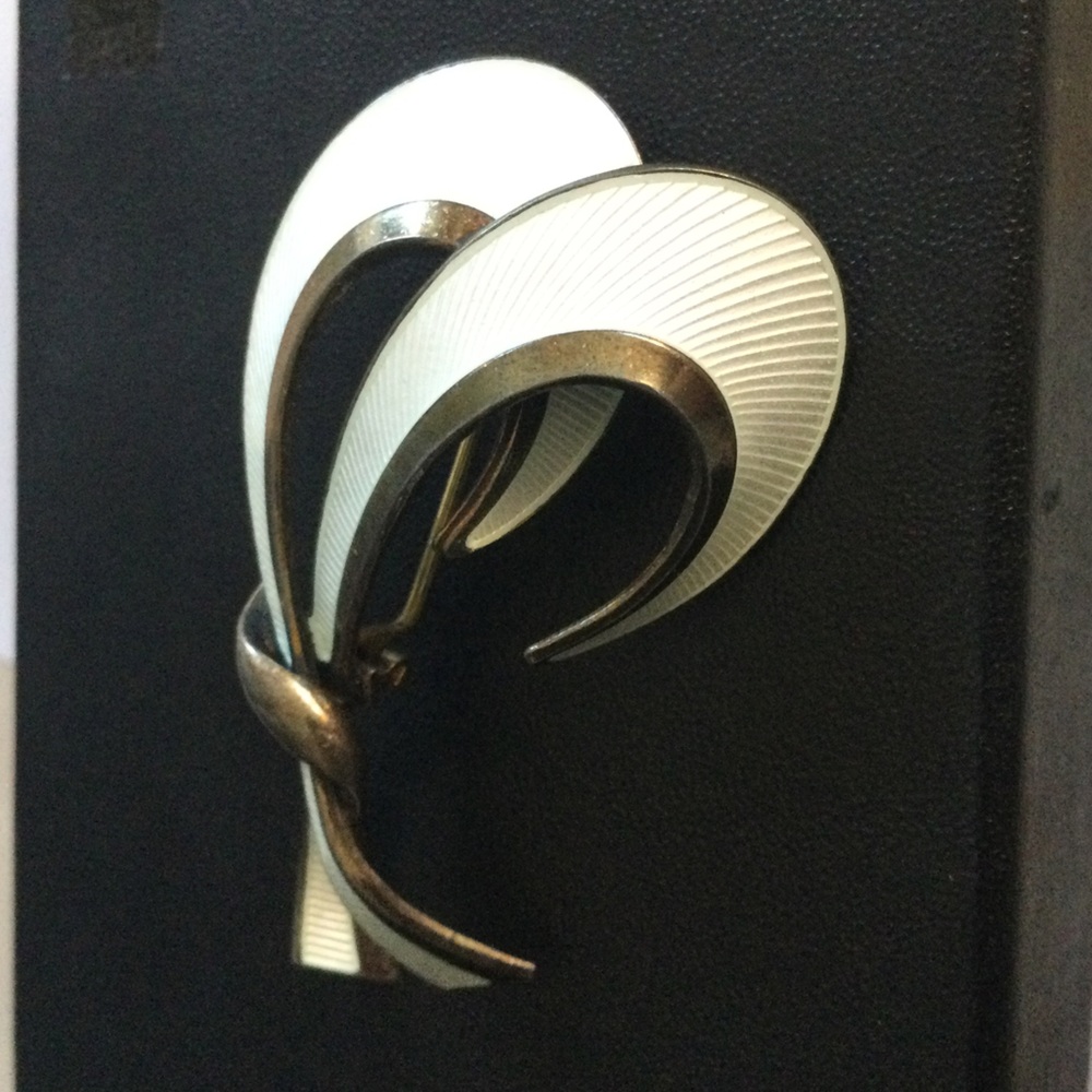 Silver & White Sculptural Hans Myhre Brooch